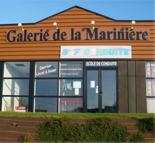 vitrine-SOF.jpg